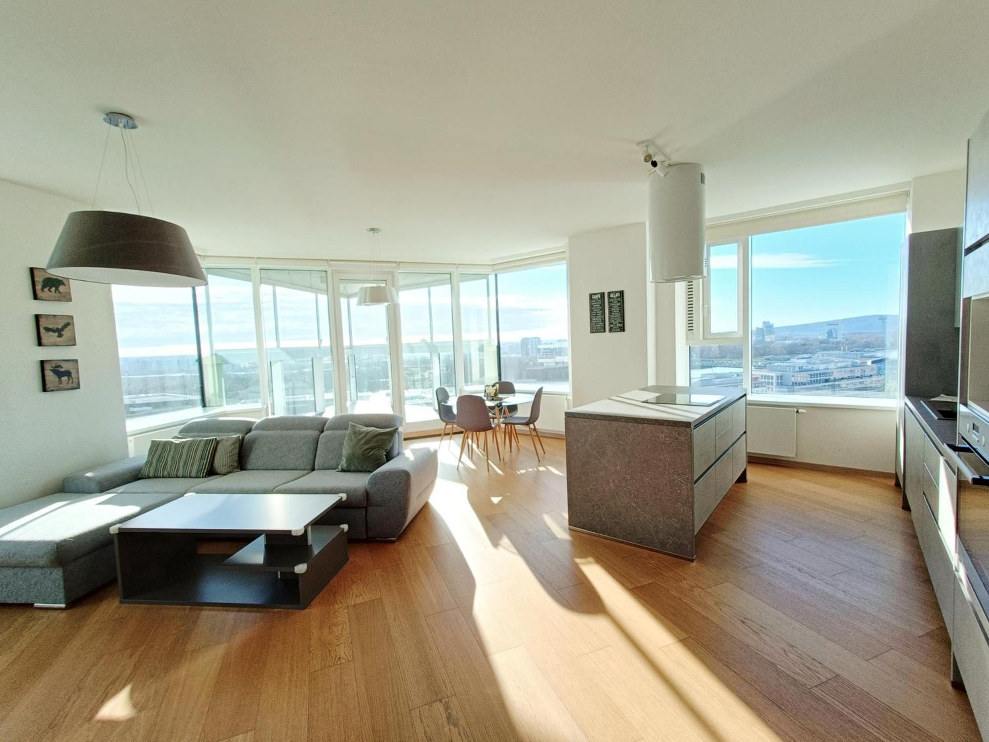 ברטיסלאבה Sag Panorama Apartment 3 Rooms 19Th Floor Great View Free Parking מראה חיצוני תמונה
